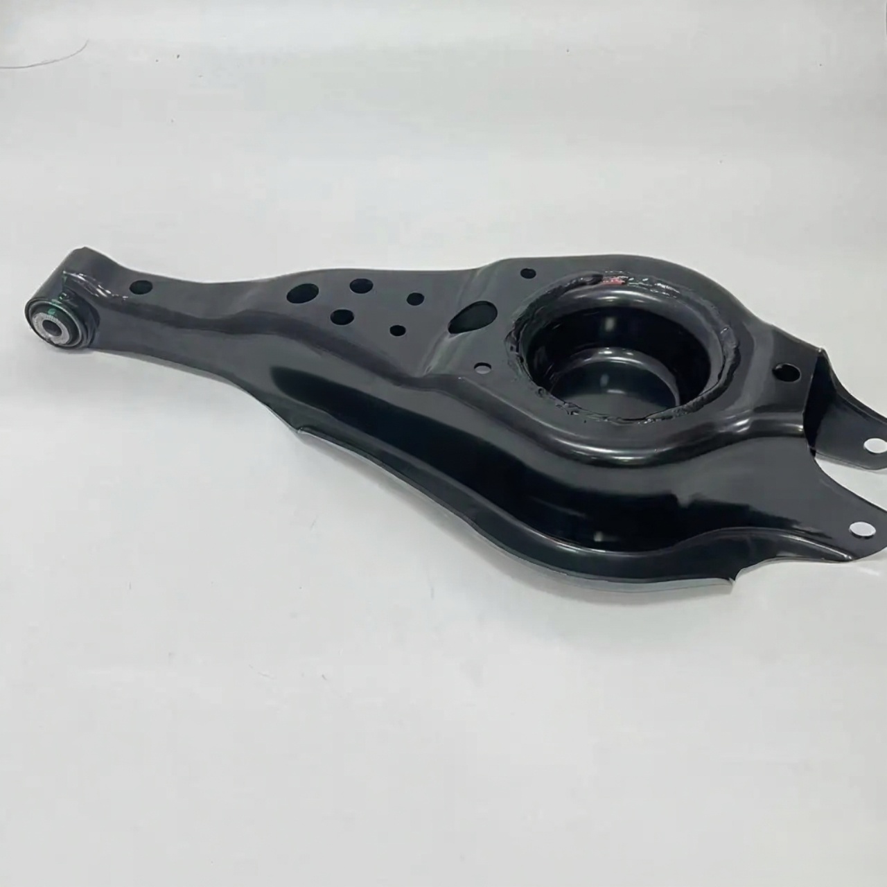 TOYOTA 4873048170 ARM ASSEMBLY, REAR SUSPENSION, NO.2, RH/LH 48730-48170